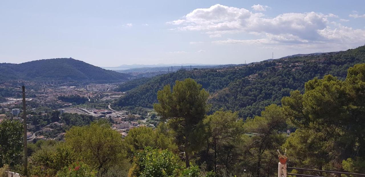 Le Chalet De La Pierreraie Cote D'Azur Piscine Terrasse Et Vue Mer Drap Zewnętrze zdjęcie