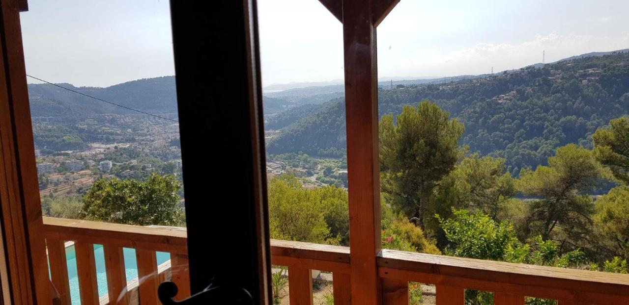 Le Chalet De La Pierreraie Cote D'Azur Piscine Terrasse Et Vue Mer Drap Zewnętrze zdjęcie