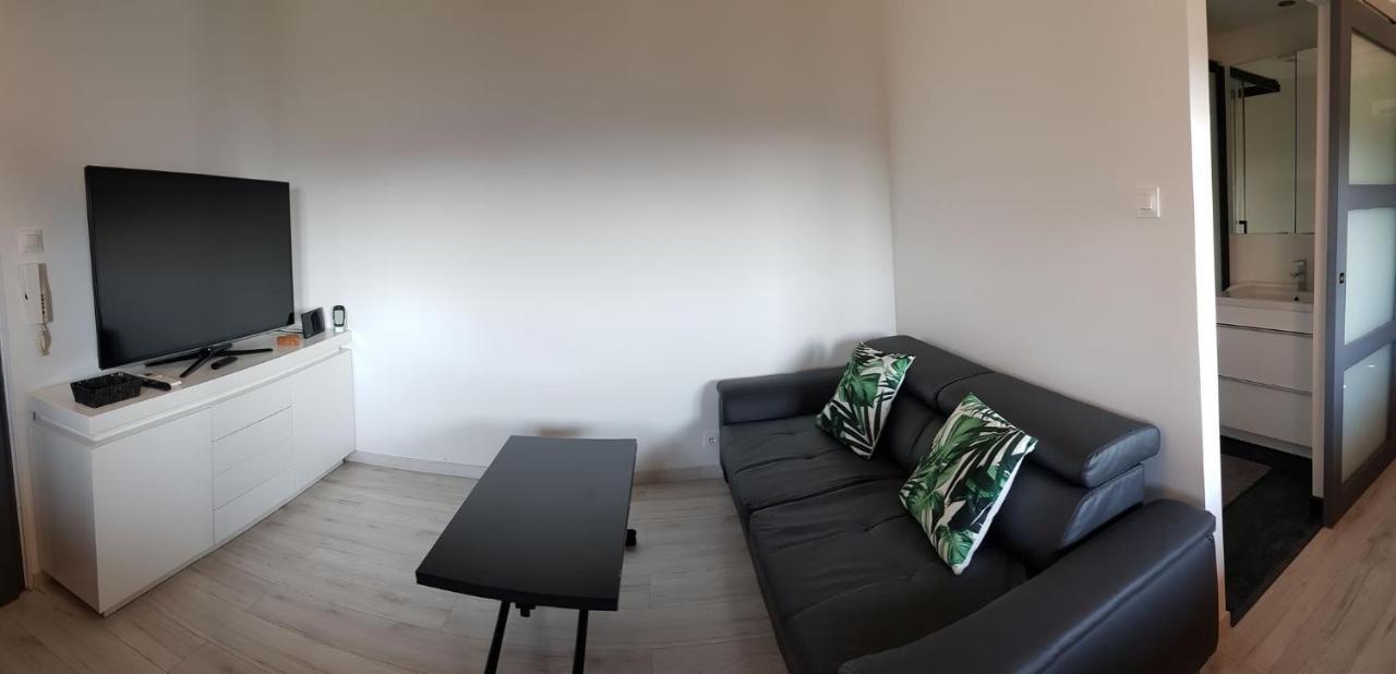 Le Chalet De La Pierreraie Cote D'Azur Piscine Terrasse Et Vue Mer Drap Zewnętrze zdjęcie